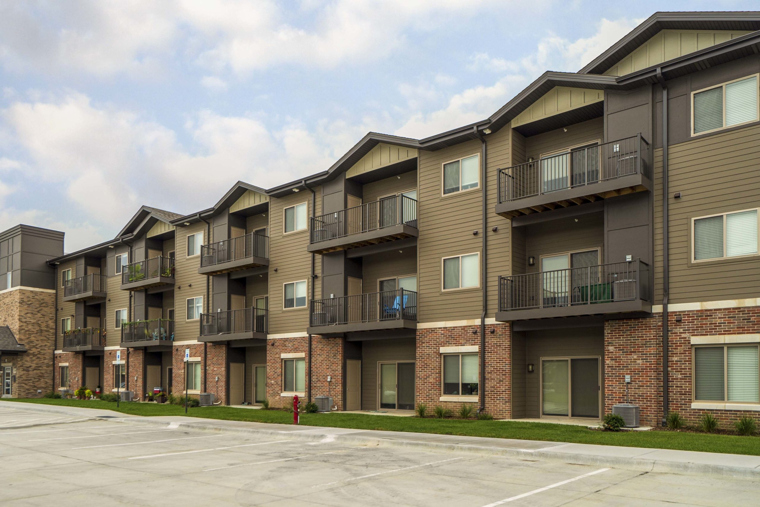 Wh Flats Lincoln Ne